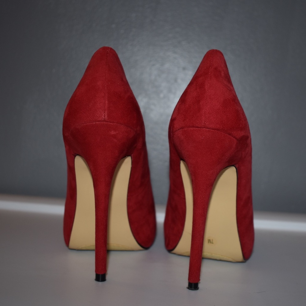 Very lightly worn Red Stiletto Heels